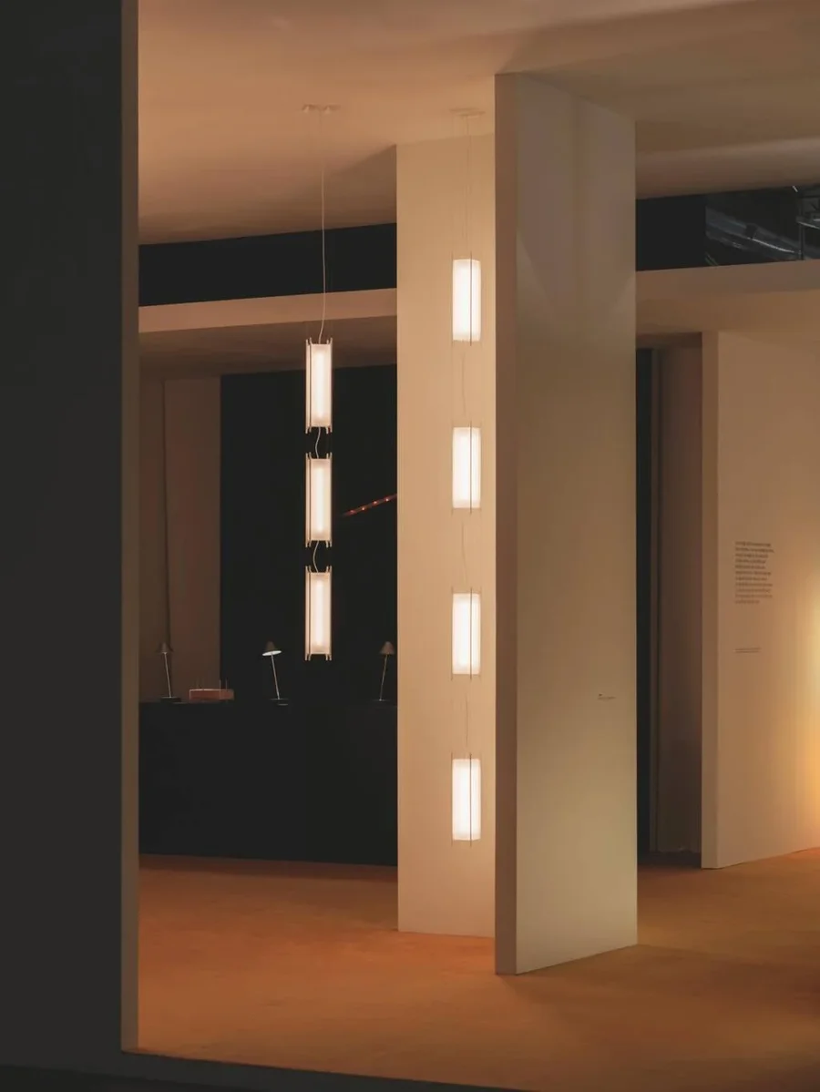 Alterna pendant lights by Júlia Esqué for Santa & Cole, close view